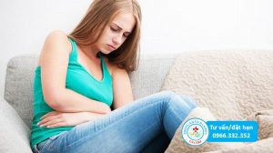 Chị em gặp đau bụng dưới sau khi đình chỉ thai