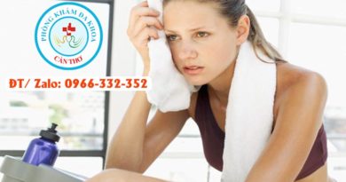 Bị hôi nách không nên ăn gì?